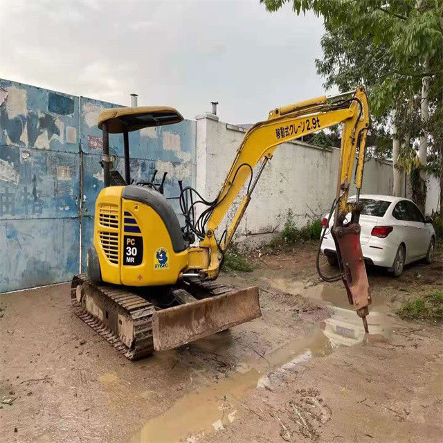 3 tonnes d'excavateur à rampe de haute qualité japonais Komatsu pc 30 MR avec moins de temps de travail