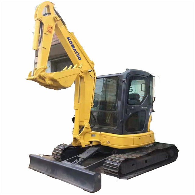 Prix bas 3 tonnes utilisées importées du Japon excavateur à rampe Komatsu pc 35 MR avec des heures de travail plus courtes