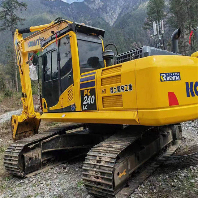 26 tonnes presque neuve importée du Japon machine d'excavation à rampe utilisée rénovation Komatsu pc 240LC-8
