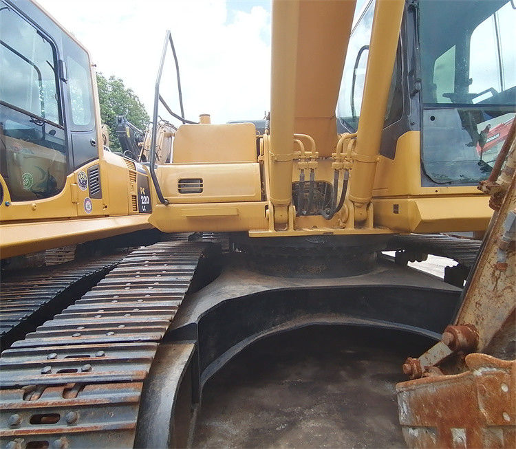 29 tonnes presque neuve importée du Japon machine à excavation à rampe utilisée réaménagée Komatsu pc 300
