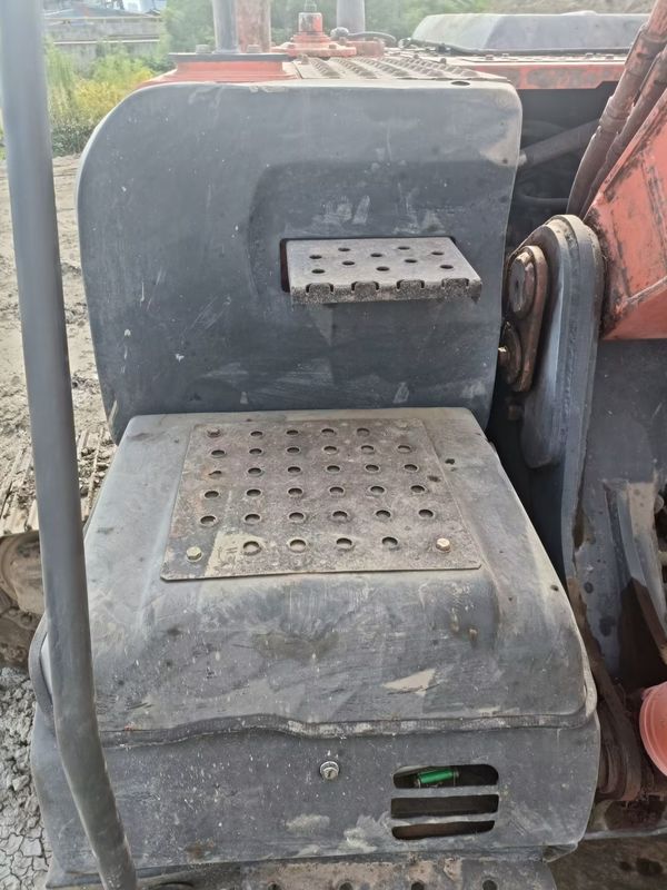 Excavateur d'occasion de 21 tonnes et expérimenté, importé de Corée, Hitachi 210-5G