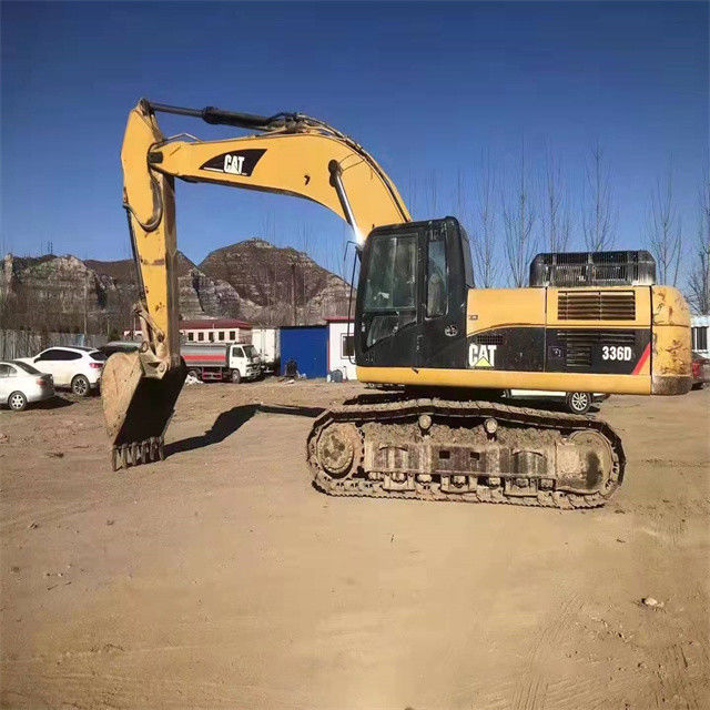 36 tonnes, presque neuve, importée du Japon