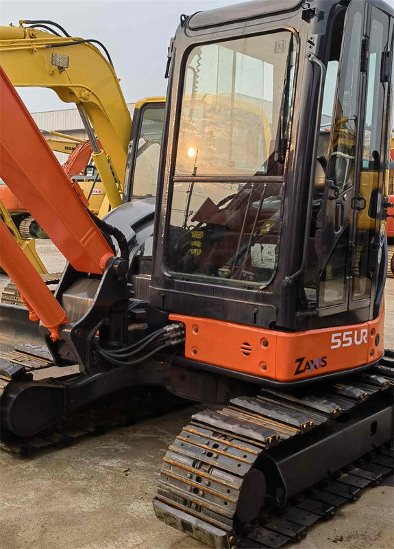 5 tonnes prêtes à l'emploi et expérimentées Usées Japon Importé Hitachi ZX 50 U-2 En bon état