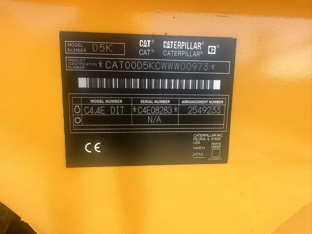 Cat Caterpillar D5k Lgp Cat D5k Dozer largeur de lame avant 4,262m Dozer d'occasion
