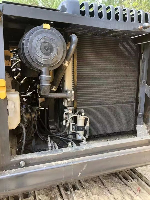 La Suède a importé une excavatrice à chenille Volvo EC140D de haute qualité, presque neuve et prête à 100%