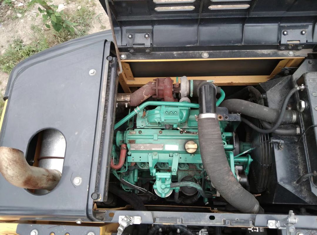 La Suède a importé une excavatrice volvo EC140DL de haute qualité, presque neuve et prête à 100%.