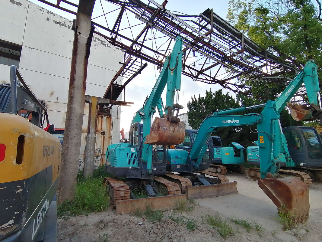 30.5kN KOBELCO SK60-C Excavateur Masque de 5,95 t Puissance du moteur 42,4 kW