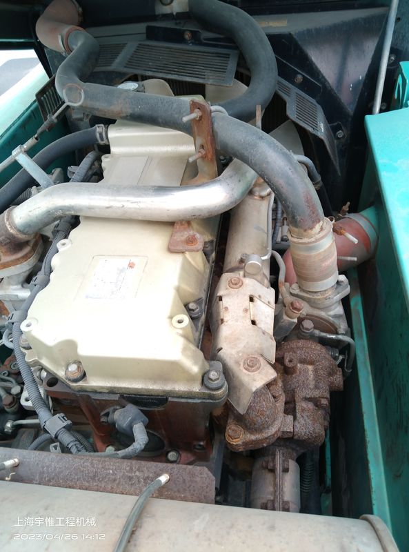 170 KN Déchirer Kobelco Sk250d Excavateur Poids 24,7t Puissance du moteur 131kW
