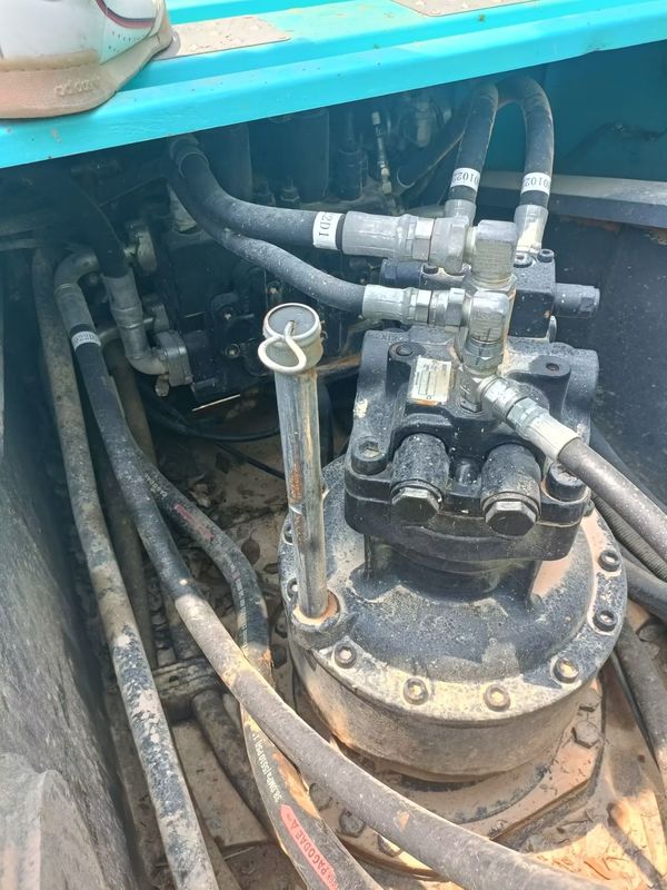 Excavateurs d'occasion Kobelco Sk260lc 8 9 10 11 Japon Excavateur utilisé Moteur de puissance 138kW