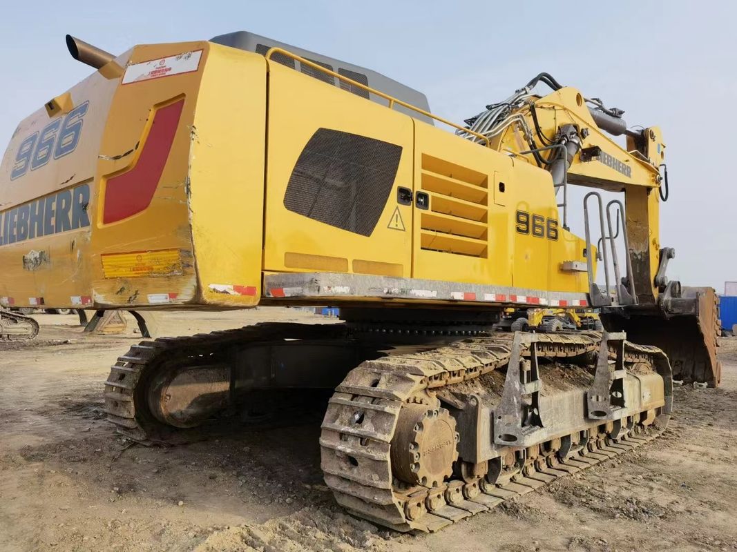 Liebherr R966 d'occasion, prêt à l'emploi, allemand, importé en bon état.