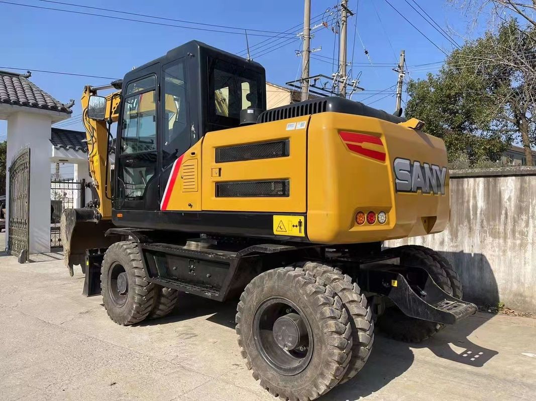 Prêt à l'emploi Chinois Original SANY SY155W Excavateur à roues usagées TCD4.1 L4 Type de moteur