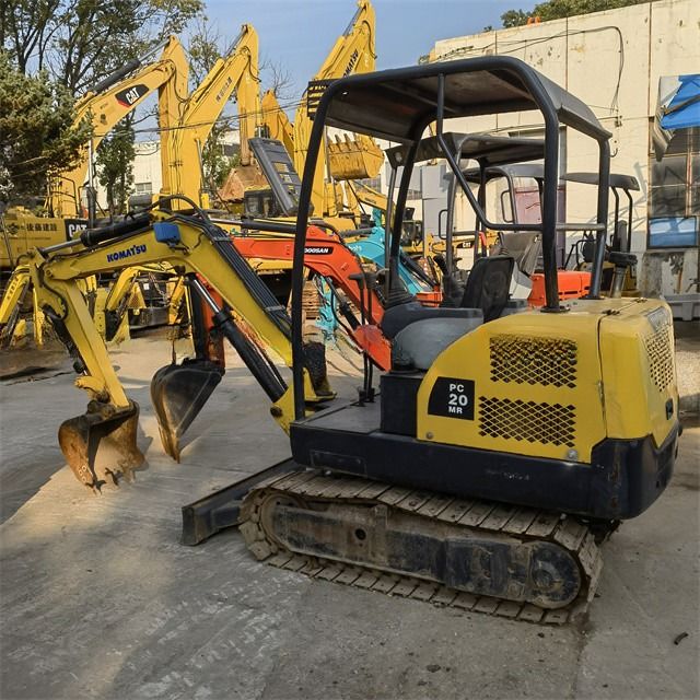 2 tonnes d'excavatrice utilisée japonaise Komatsu PC 20 MR avec un temps de travail réduit et idéal