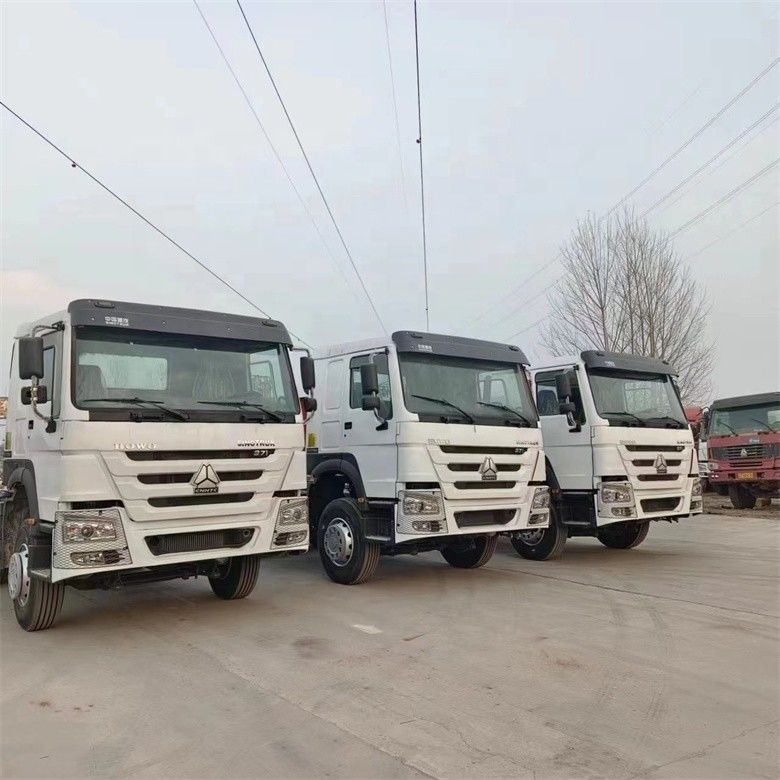 Modèle d'embrayage 430 Unités de tête de remorque à remorque Sinotruk Tracteur pour l'efficacité des camions lourds