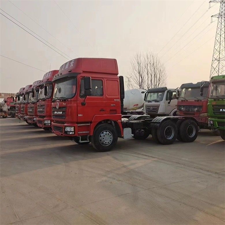 Shacman / FAW / Shacman / Beiben / Sinotruck Howo utilisé LHD et RHD tête de tracteur à rangée unique 6x4