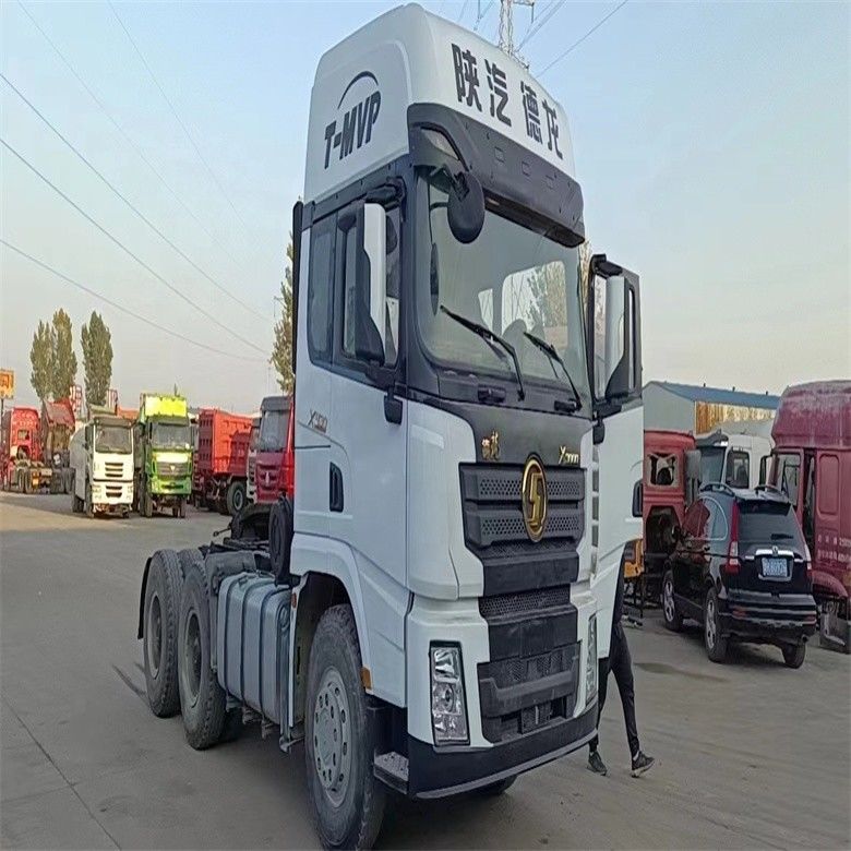 Shacman 6 X 4 ADE X3000 d'occasion avec siège du conducteur normal et boîte de vitesses manuelle