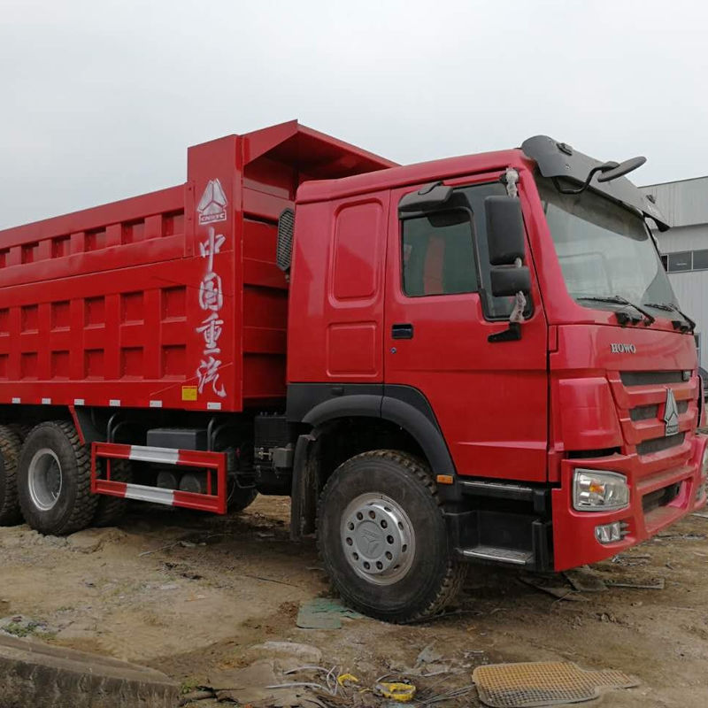 Camion à ordures d'occasion de 371 chevaux Howo 6x4 Camion à rouleaux avec système multimédia 10 roues