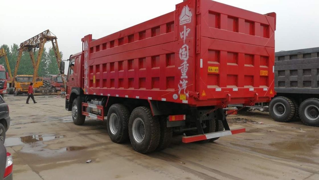 Camion à ordures d'occasion de 371 chevaux Howo 6x4 Camion à rouleaux avec système multimédia 10 roues