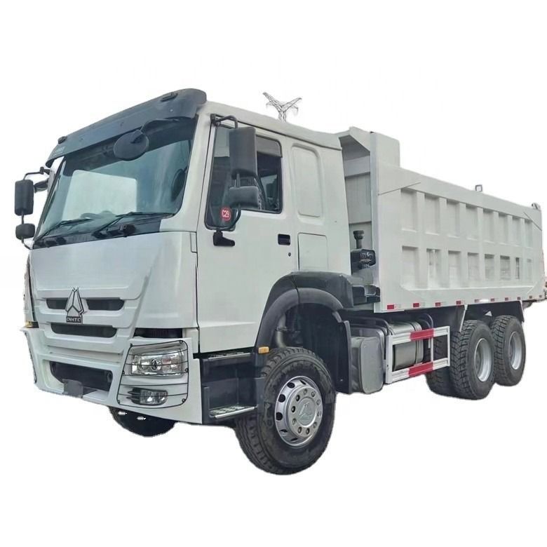 Système multimédia équipé de 6x4 Howo Dump Truck sinotruck 371 LHD avec et direction gauche