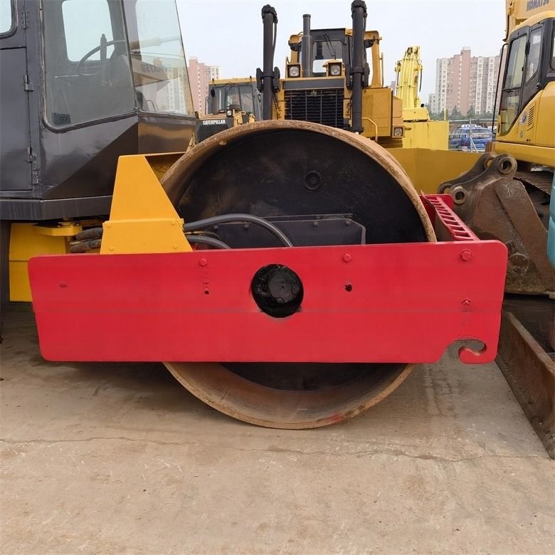 40KN Force excitante Dynapac CA30D rouleau routier d'occasion rouleau à tambour unique pour la réparation routière