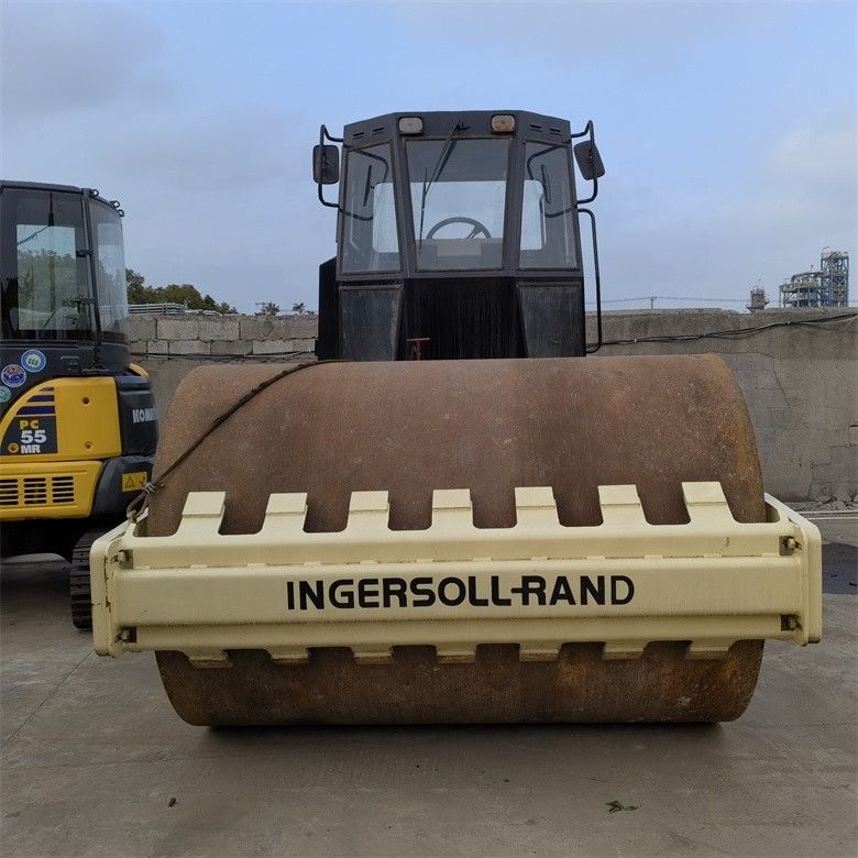 Amérique Importé Ingersoll-Rand SD100 Machinerie routière d'occasion Roller à tambour unique