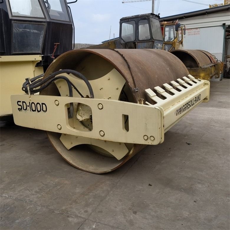 Amérique Importé Ingersoll-Rand SD100 Machinerie routière d'occasion Roller à tambour unique