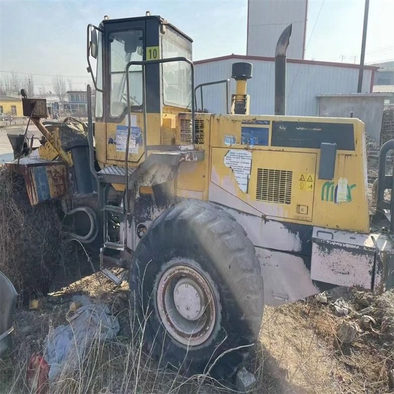 Excellent 2016 Komatsu WA470-3 chargeur à roues 6,5 capacité de 23 tonnes charge abordable