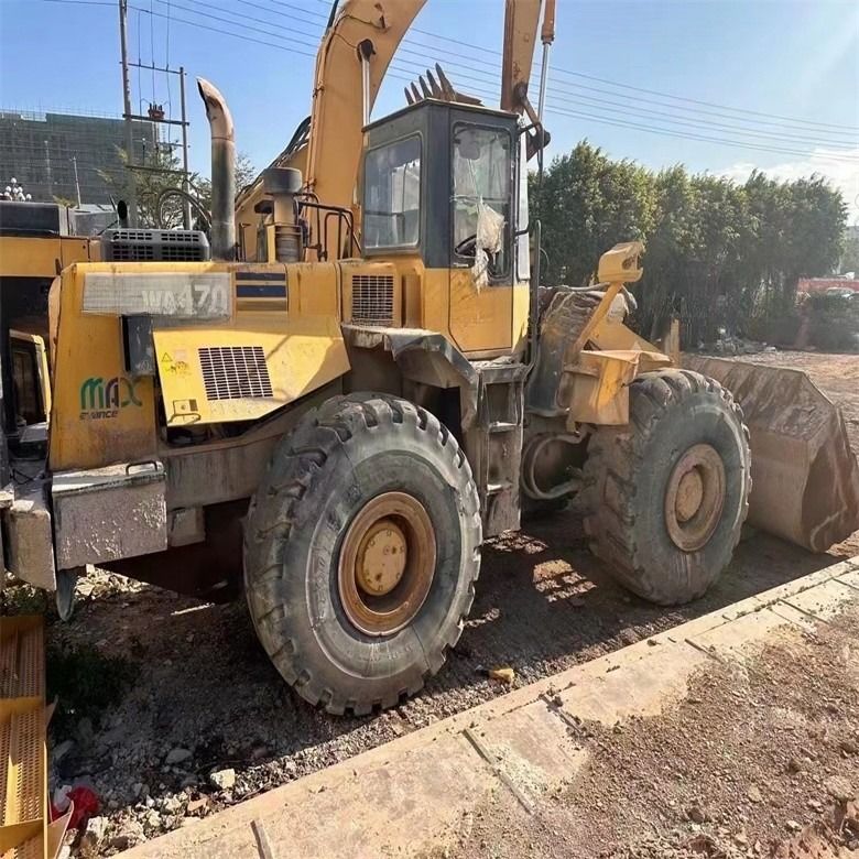 Excellent 2016 Komatsu WA470-3 chargeur à roues 6,5 capacité de 23 tonnes charge abordable
