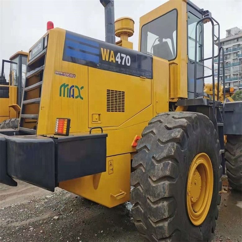 Chargeur Komatsu WA470-3 à charge nominale de 7 tonnes et cylindrée de 11 litres du Japon