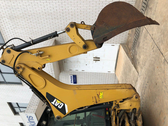 6792 10200 kg Poids de la machine utilisée Caterpillar 416E chargeur de pelle 162 kw Original maintenant