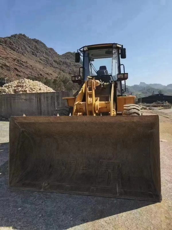 Liugong CLG835H Tracteur mini à charge avant d'occasion de 3 tonnes avec 4001 à 6000 heures de travail