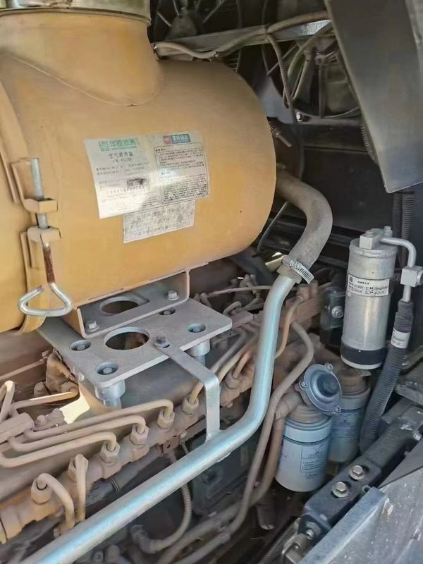 Liugong CLG835H Tracteur mini à charge avant d'occasion de 3 tonnes avec 4001 à 6000 heures de travail