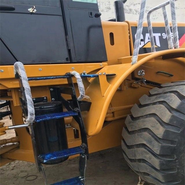 Chargeurs à roues usés de 24 tonnes CAT 966h à faible temps de travail, originaux fabriqués au Japon
