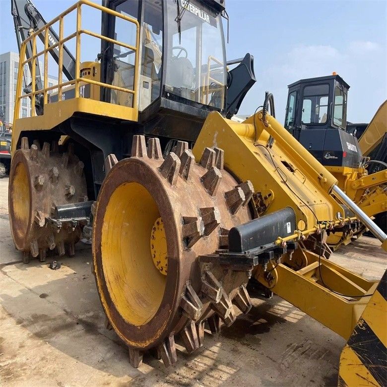 CAT 826G compact original avec moteur 3406 DITA en basse heure de travail