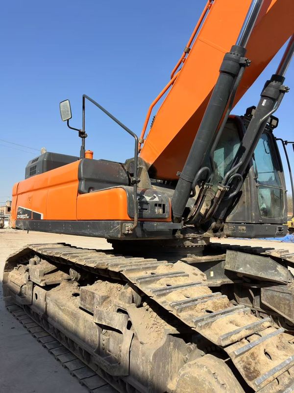 Excavatrice utilisée Doosan DX560LC à vendre équipement de construction de seconde main de haute qualité