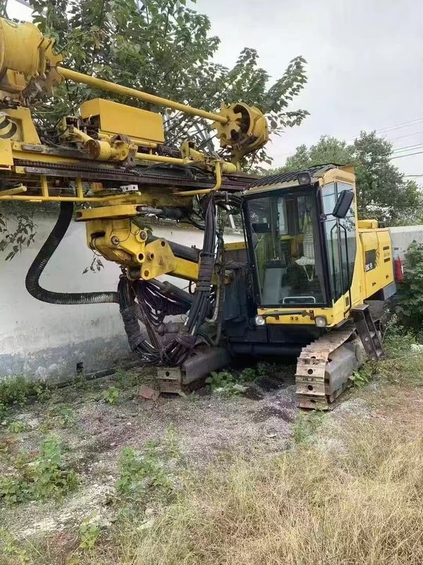 Une plateforme de forage de roche utilisée d'Atlas Copco ROC F9 à vendre.