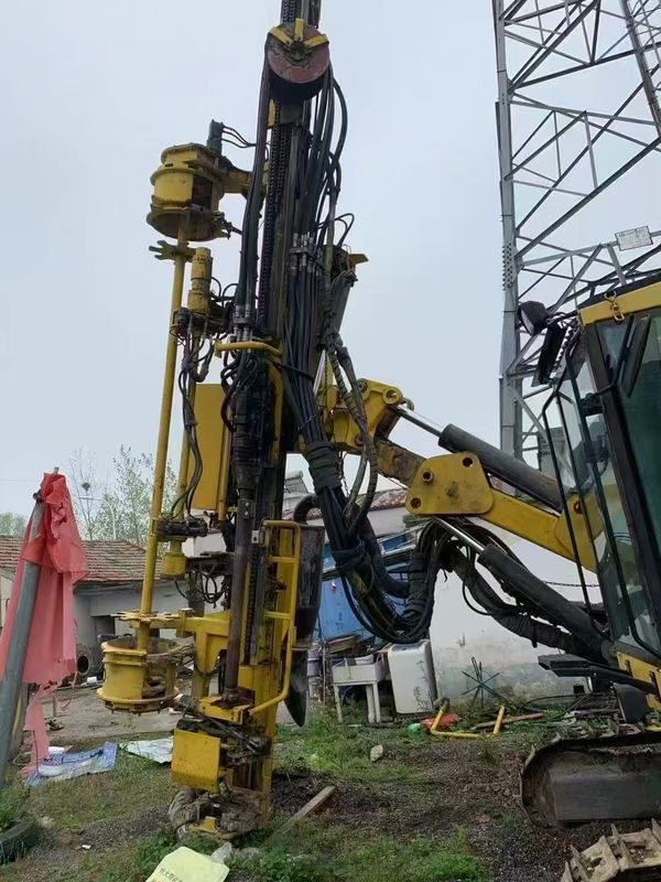 Une plateforme de forage de roche utilisée d'Atlas Copco ROC F9 à vendre.