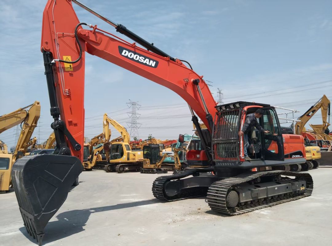 Excavateur à chenille DOOSAN utilisé DX300LC-9C Hauteur de transport 3,475M Haute performance