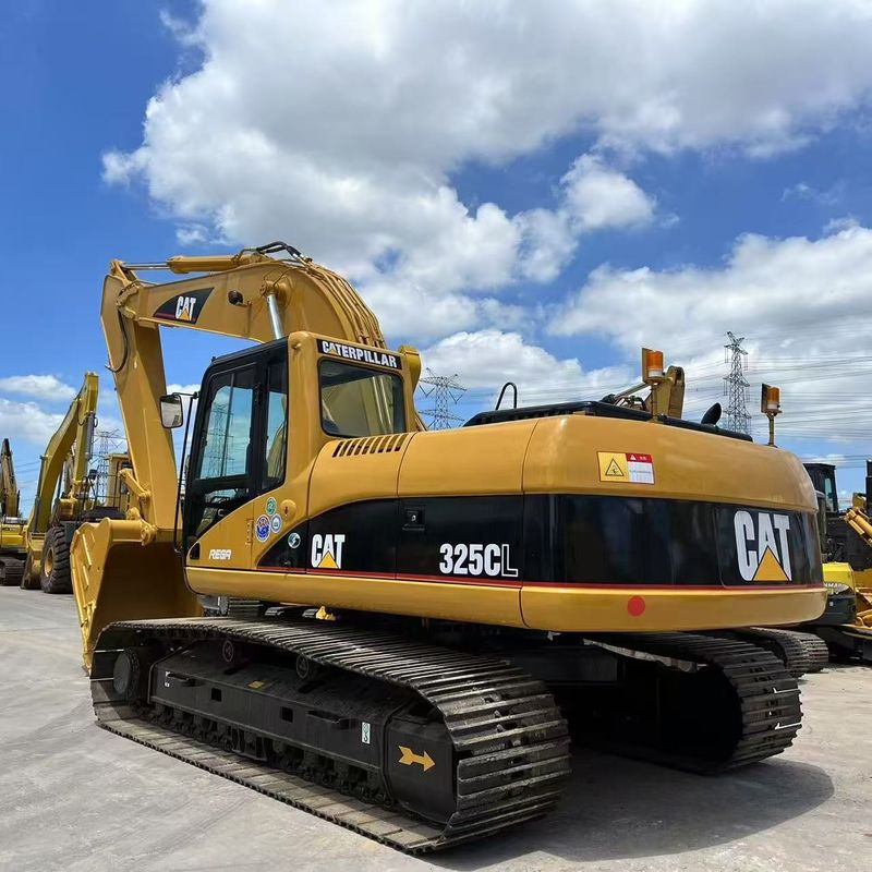 Excavateur d'occasion CAT 325CL fiable Caterpillar d'occasion 325CL avec une longueur de transport de 9,6 m