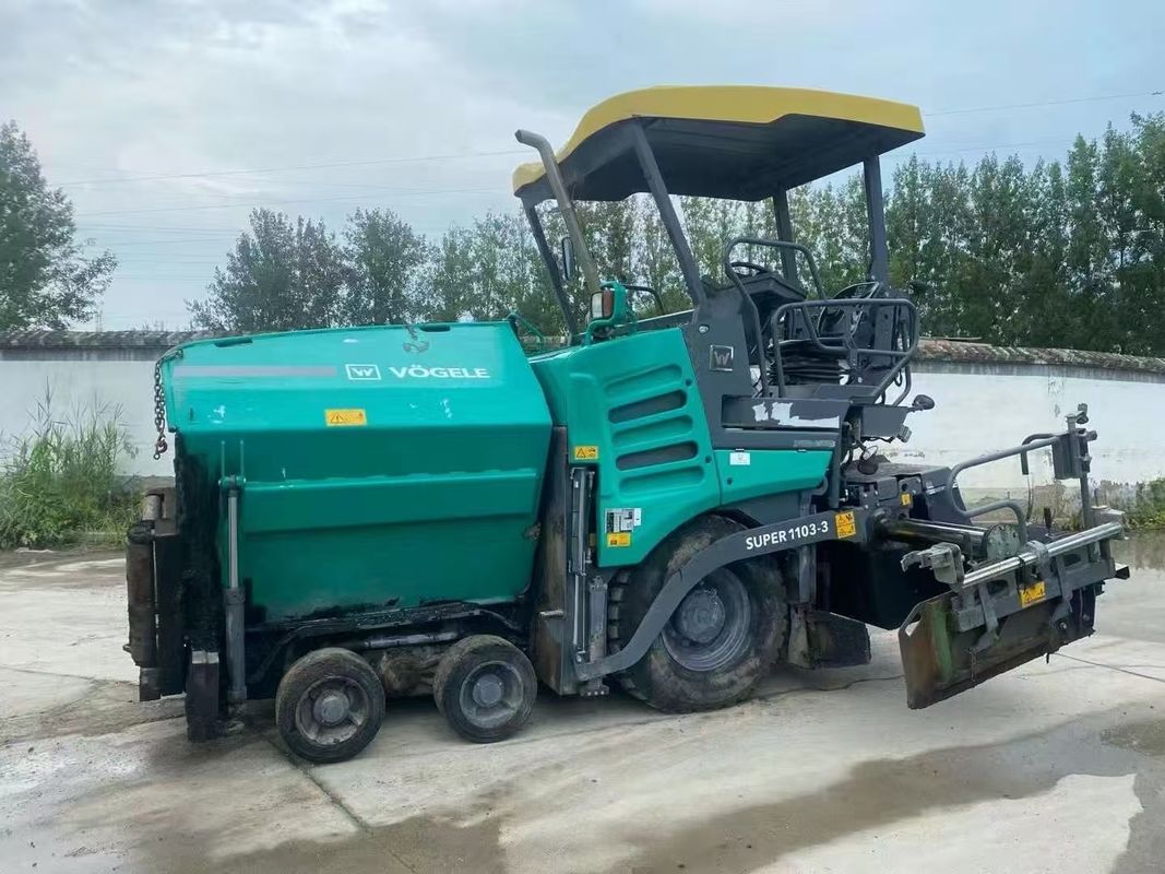 Pavé Vögele Super 1103-3 sur roues d'occasion à vendre | Machine allemande fiable pour le pavage d'asphalte
