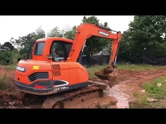 8 tonnes prêtes pour le travail et expérimentées utilisées de Corée importées Doosan DX 75 en bon état